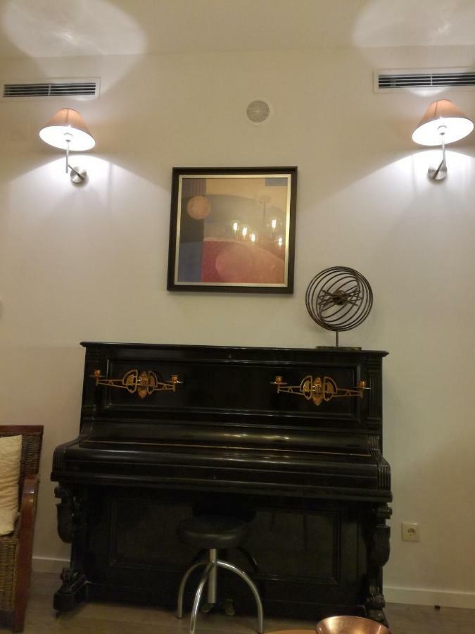 Garden Music Apartment